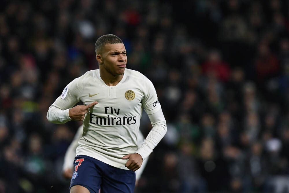 亨利：此前西班牙队并无很大成功，现在球员教练总能提前思考三步